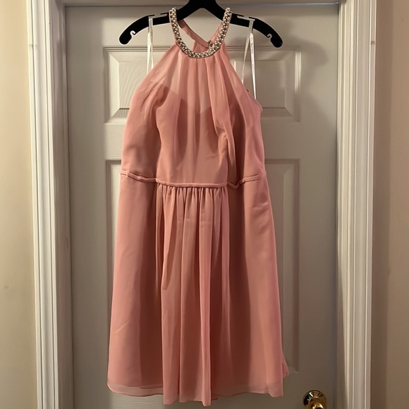 David’s Bridal short pink dress - Picture 3 of 8